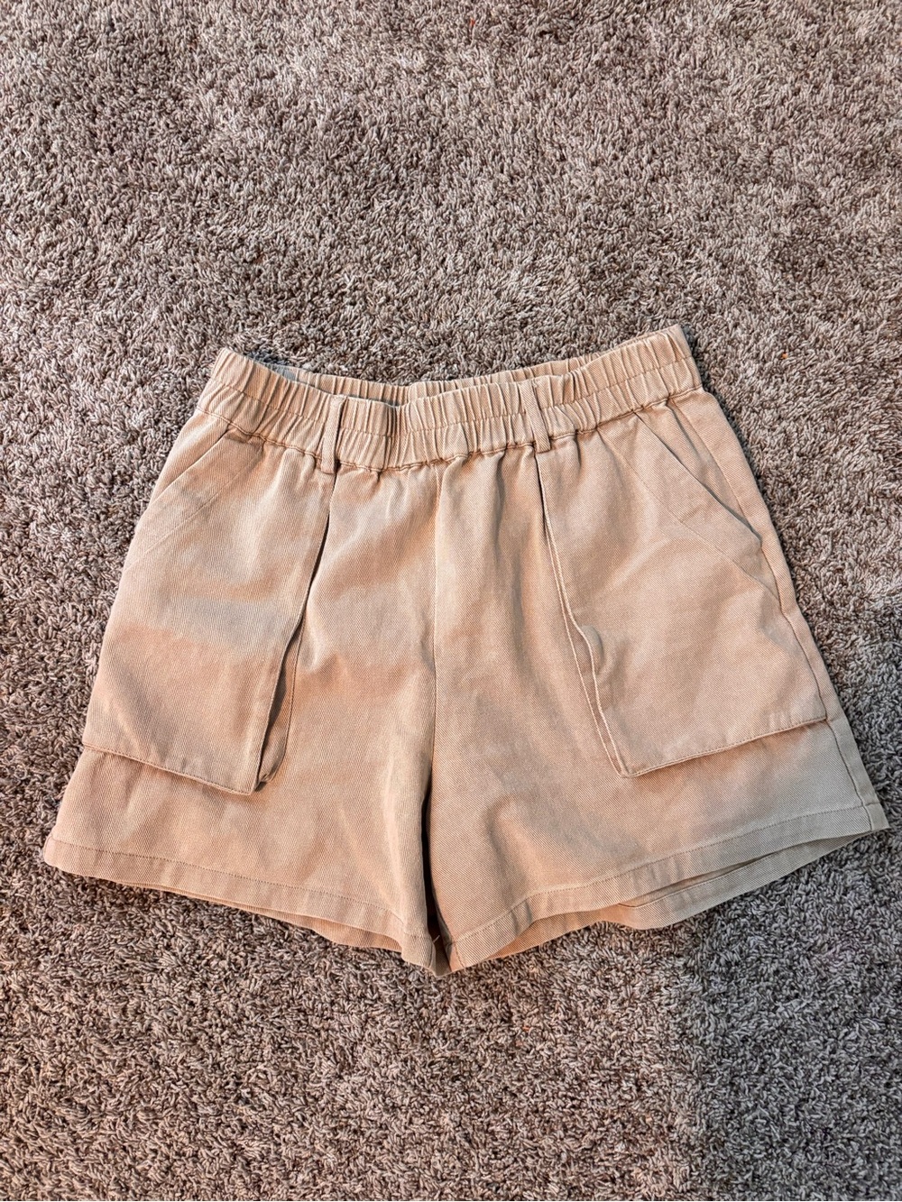 Vici Elastic-Waist Tan Cargo Pocket Shorts